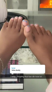 Kaychelle Dabney feet photo thumbnail