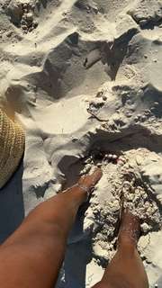 Kaychelle Dabney feet photo thumbnail