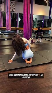 Kaychelle Dabney feet photo thumbnail