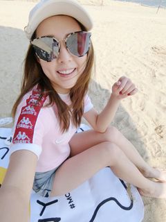 Kayee Tam feet photo 8