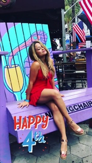 Kayla Becker feet photo thumbnail