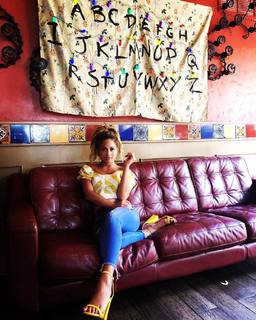 Kayla Becker feet photo thumbnail