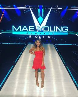 Kayla Becker feet photo thumbnail