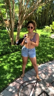 Kayla Becker feet photo thumbnail