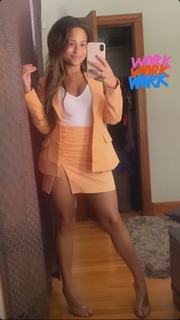 Kayla Becker feet photo thumbnail