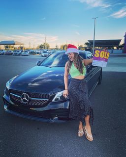 Kayla Becker feet photo thumbnail