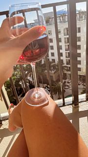 Kayla Becker feet photo thumbnail