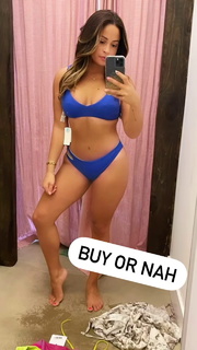 Kayla Becker feet photo thumbnail