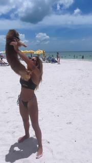 Kayla Becker feet photo thumbnail