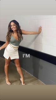 Kayla Becker feet photo thumbnail