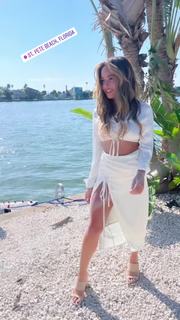 Kayla Becker feet photo thumbnail