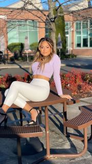 Kayla Becker feet photo thumbnail