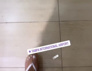 Kayla Becker feet photo thumbnail