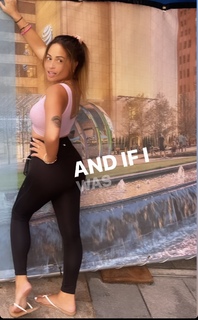 Kayla Becker feet photo thumbnail