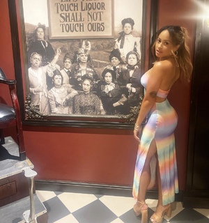 Kayla Becker feet photo thumbnail