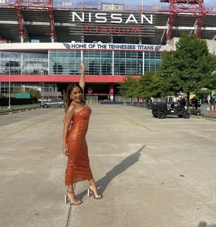 Kayla Becker feet photo thumbnail