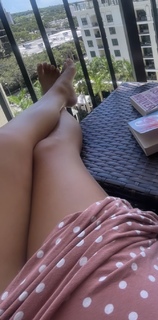 Kayla Becker feet photo thumbnail