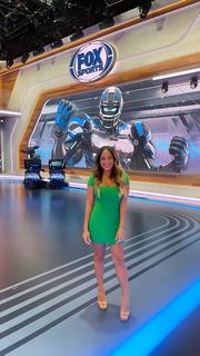 Kayla Becker feet photo thumbnail