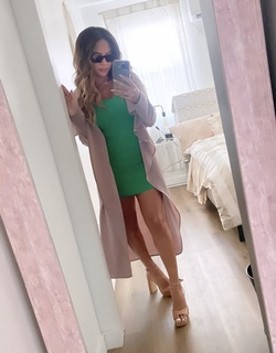 Kayla Becker feet photo thumbnail