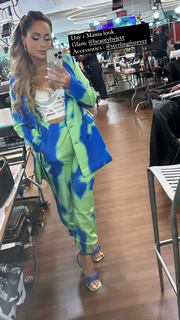 Kayla Becker feet photo thumbnail