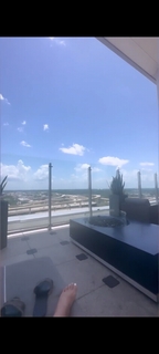 Kayla Becker feet photo thumbnail