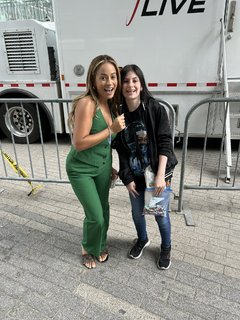 Kayla Becker feet photo thumbnail