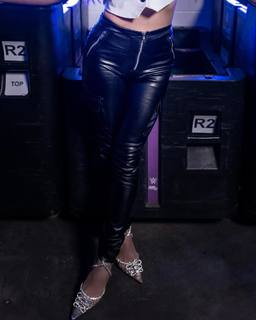 Kayla Becker feet photo thumbnail