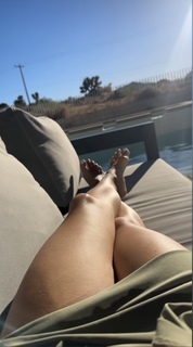 Kayla Becker feet photo thumbnail