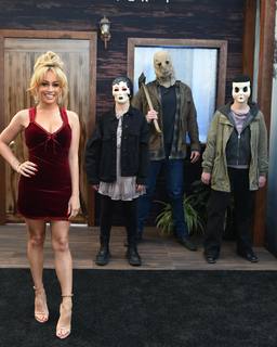 Kayla Becker feet photo thumbnail