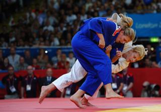 Kayla Harrison feet photo thumbnail