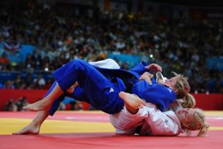 Kayla Harrison feet photo thumbnail