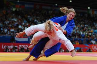 Kayla Harrison feet photo thumbnail
