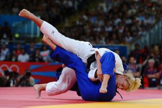 Kayla Harrison feet photo thumbnail