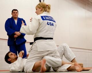 Kayla Harrison feet photo thumbnail