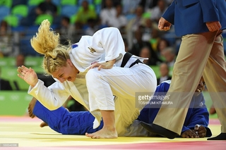Kayla Harrison feet photo thumbnail