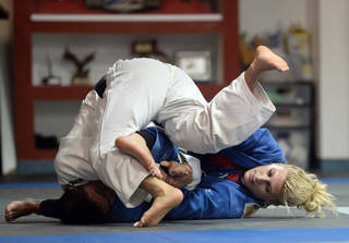 Kayla Harrison feet photo thumbnail