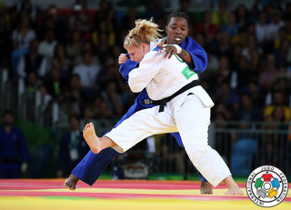 Kayla Harrison feet photo thumbnail