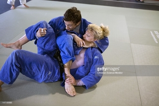 Kayla Harrison feet photo thumbnail