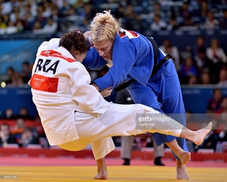 Kayla Harrison feet photo thumbnail
