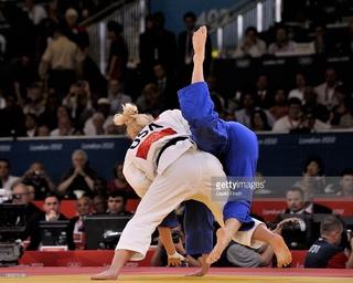 Kayla Harrison feet photo thumbnail