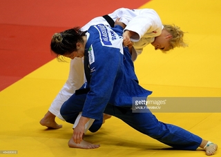 Kayla Harrison feet photo thumbnail