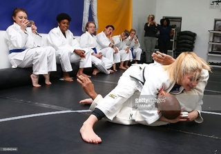 Kayla Harrison feet photo thumbnail