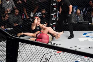 Kayla Harrison feet photo thumbnail