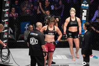 Kayla Harrison feet photo thumbnail