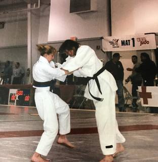 Kayla Harrison feet photo thumbnail