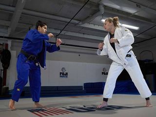 Kayla Harrison feet photo thumbnail