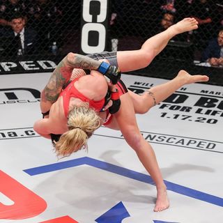 Kayla Harrison feet photo thumbnail