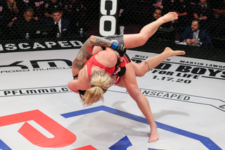 Kayla Harrison feet photo thumbnail