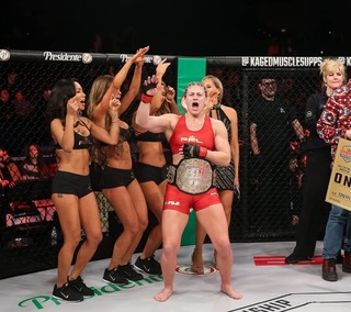 Kayla Harrison feet photo thumbnail