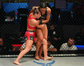 Kayla Harrison feet photo thumbnail